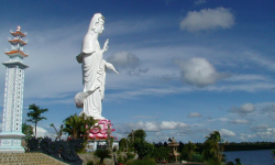 Chùa Hoa Nghiêm Bảo Lộc – Kiến Trúc Nhật Bản Tại Lâm Đồng