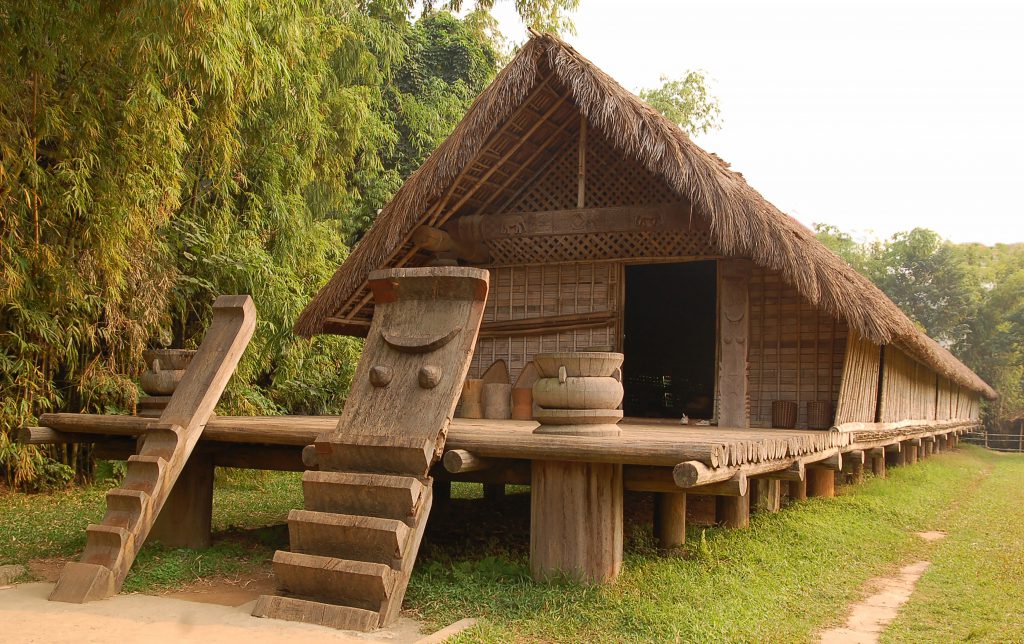 Nhà Dài Tây Nguyên