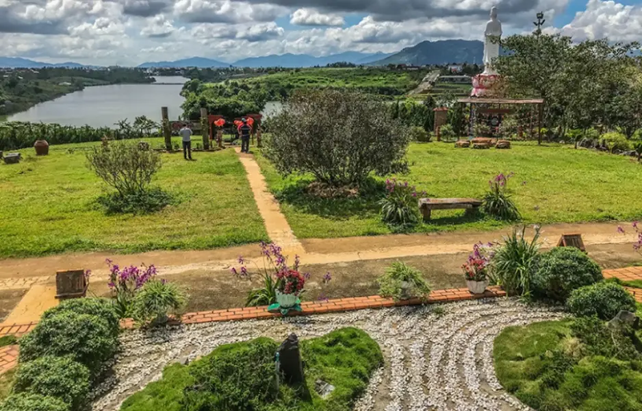 Chùa Trà Bảo Lộc