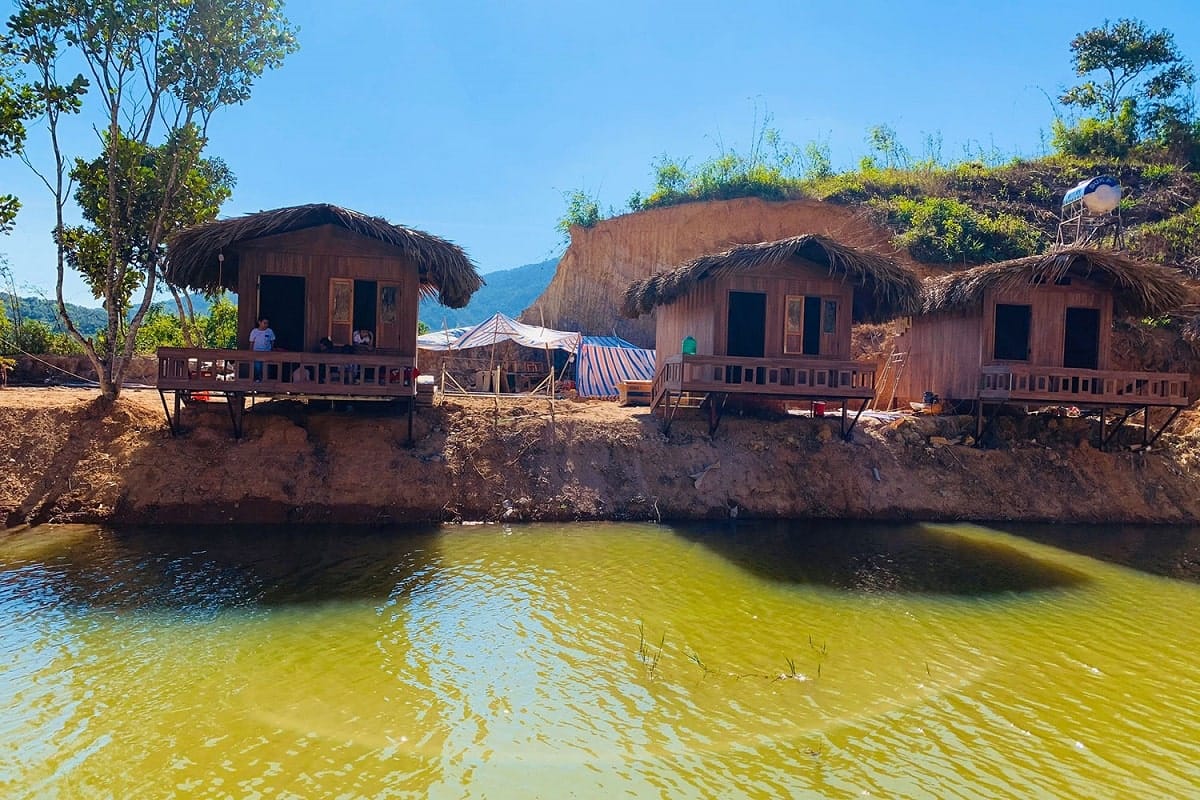 So Sánh Farmstay và Homestay