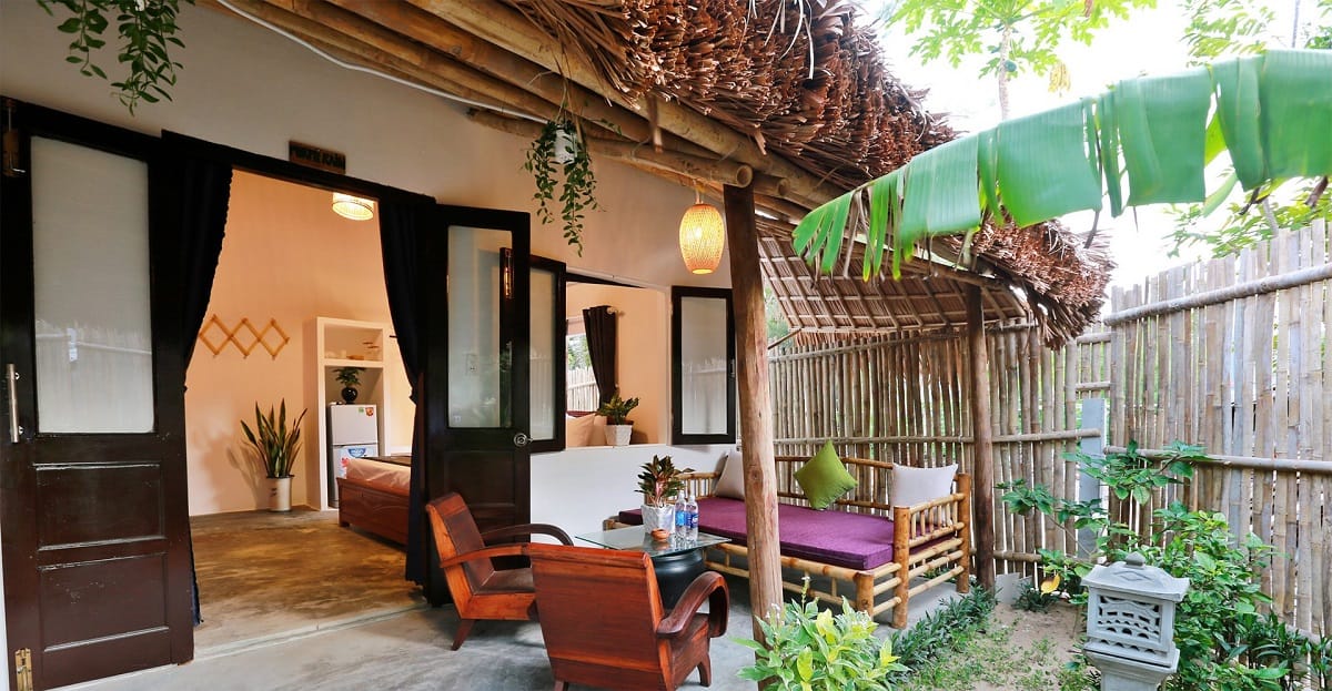 So Sánh Farmstay và Homestay