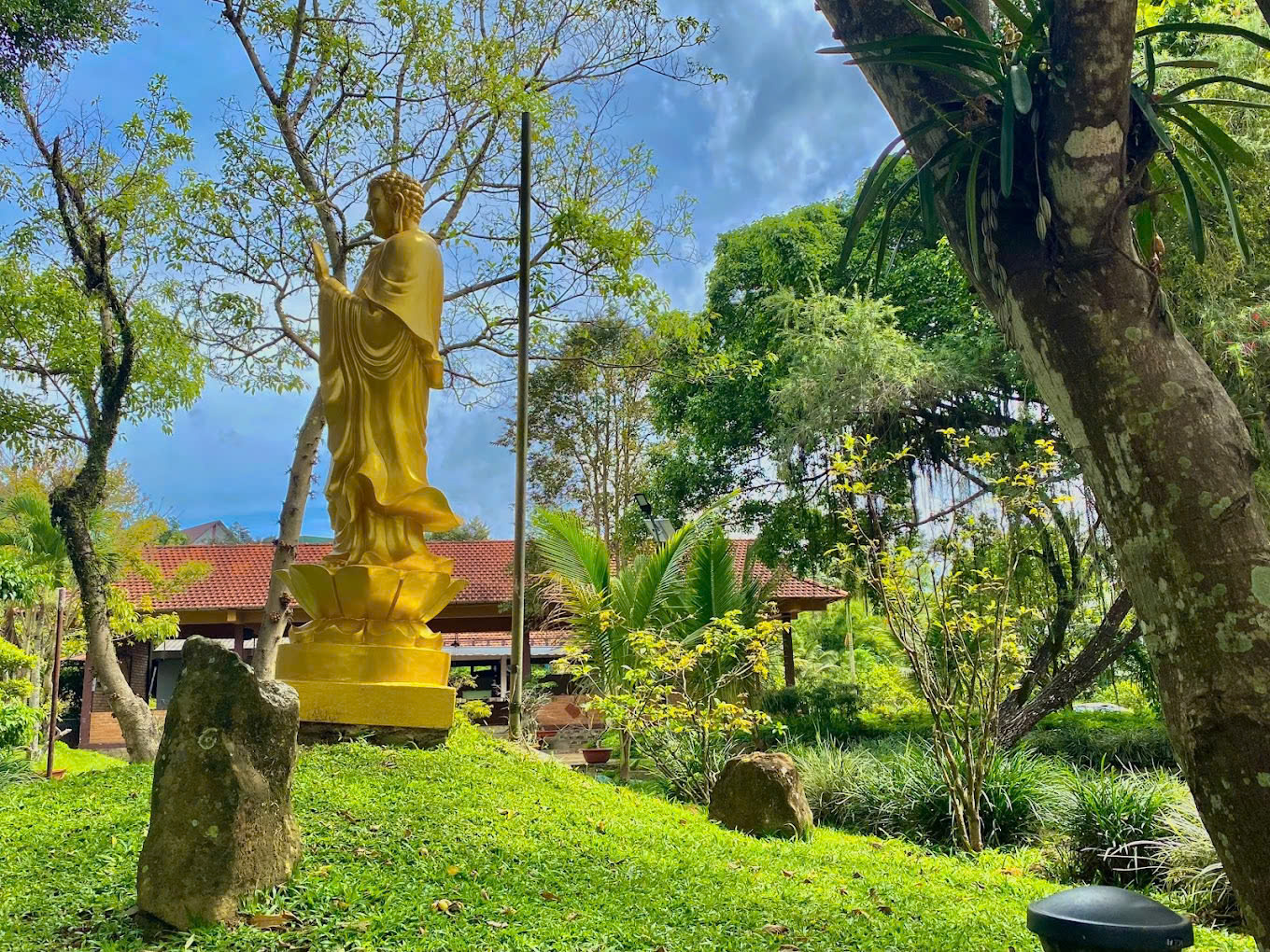 Tu Viện An Lạc